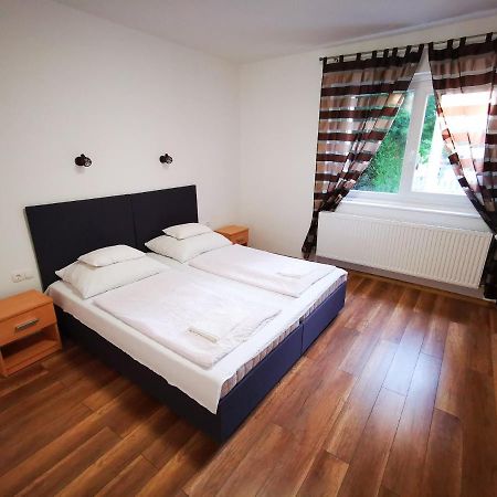 Mate Apartman ギュラ エクステリア 写真
