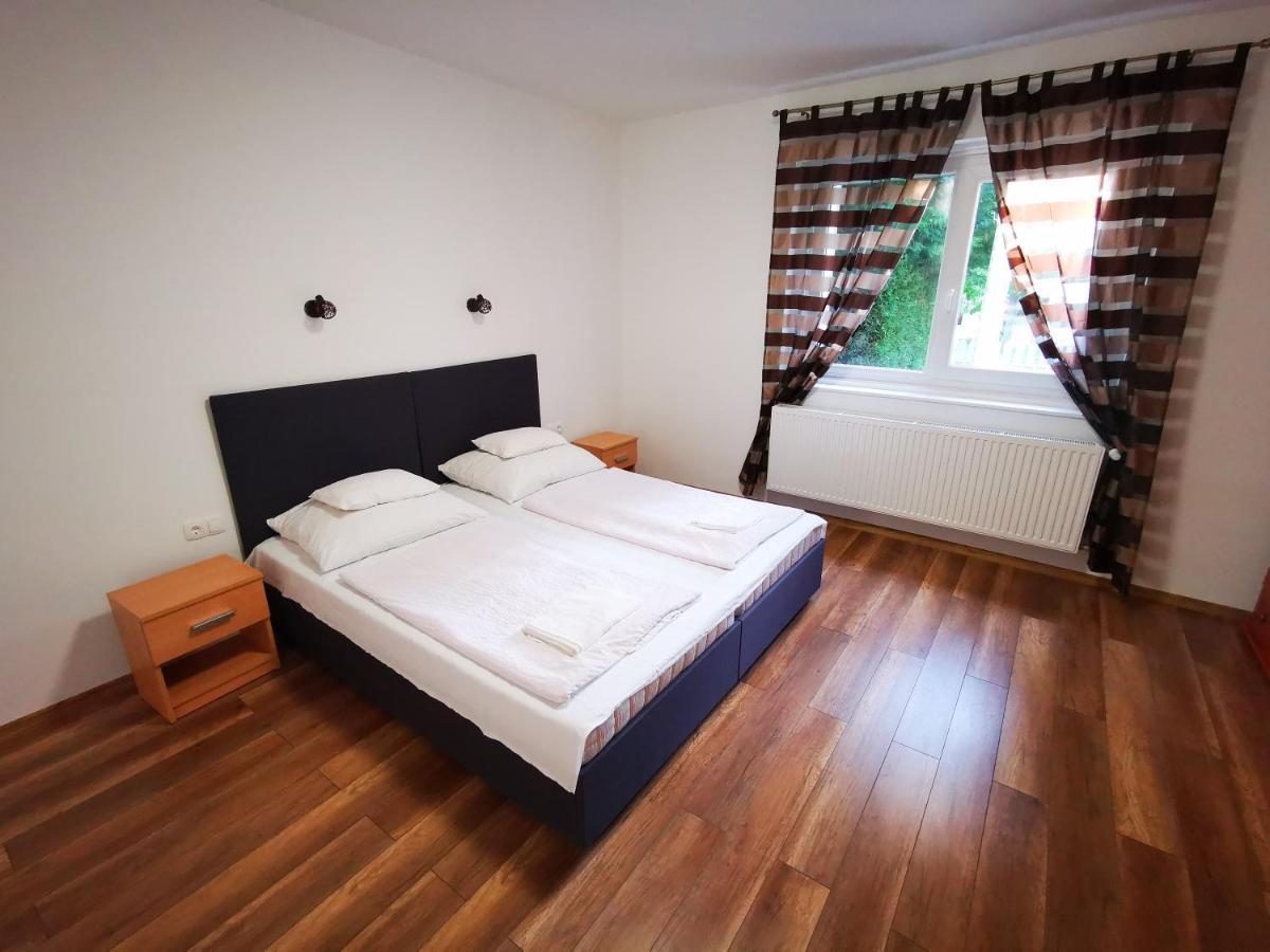 Mate Apartman ギュラ エクステリア 写真